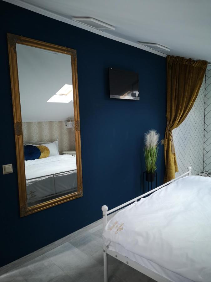 Apartamento Ivy Boutique Braşov Exterior foto