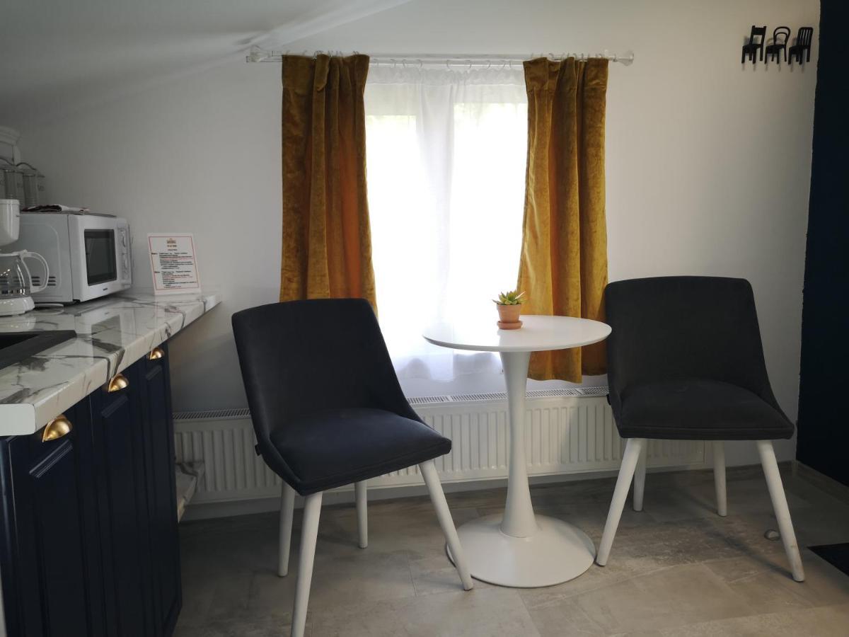 Apartamento Ivy Boutique Braşov Exterior foto